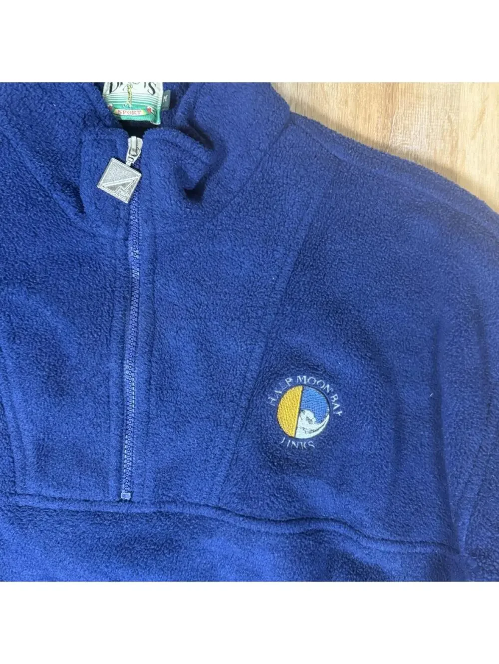 90s Half Moon Bay, California Navy Quarter-Zip Fleece – Size M/L